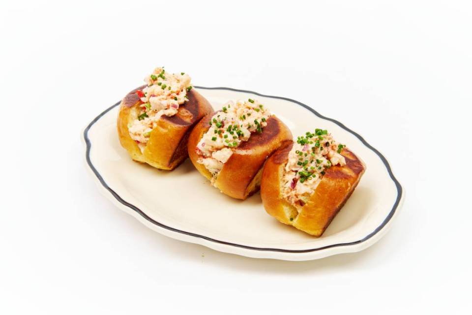 MINI LOBSTER ROLL
